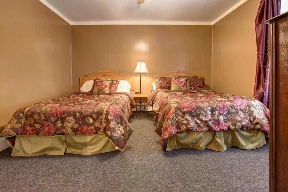 Suites On Main Margaretville Экстерьер фото