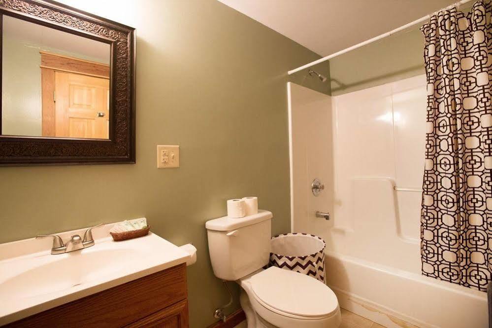 Suites On Main Margaretville Экстерьер фото